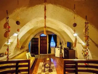 Adanos Konuk Evi - 8