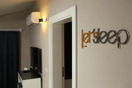 Letstay - 161