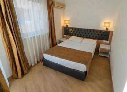 Kleopatra Celine - 109