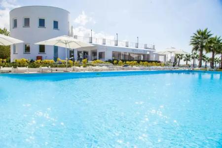 Medea Beach Resort - 16