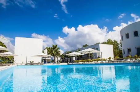 Medea Beach Resort - 17