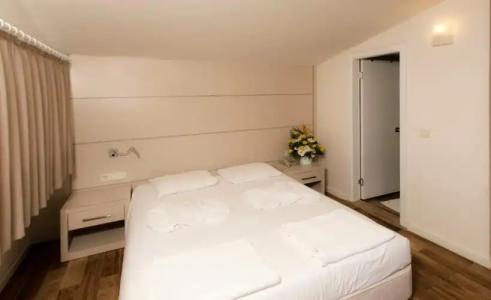 La Gaia - Adult Only - 45