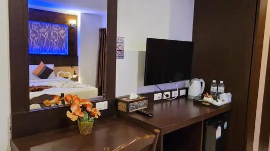 Patong Mansion - SHA Certified - 90