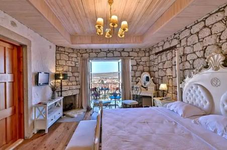 Imren Han - Special Category - 87