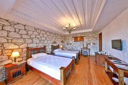 Imren Han - Special Category - 37