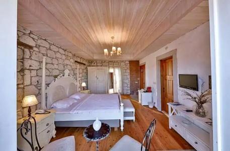 Imren Han - Special Category - 88