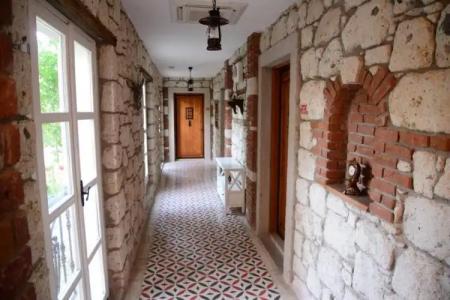 Imren Han - Special Category - 17