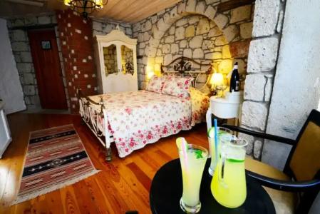 Imren Han - Special Category - 47