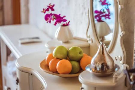 Imren Han - Special Category - 11