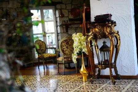 Imren Han - Special Category - 1