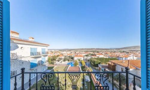 Imren Han - Special Category - 105