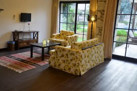 Imren Han - Special Category - 3