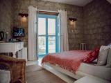 Superior room with pool view