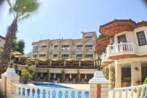 Ates Hotel, Akyaka