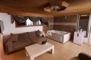 Mervehan Residence Hotel, Akyaka