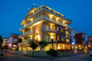 Hotel Jollino, Pineto