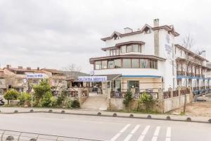 Gunay Hotel, Agva