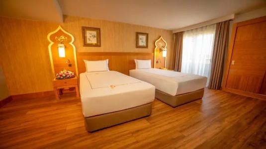 Royal Dragon – All Inclusive - 108