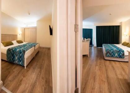 Side Star Park - All Inclusive - 111