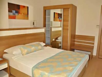 Merve Sun & SPA - 103