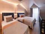Tiny Attic Double room with land view