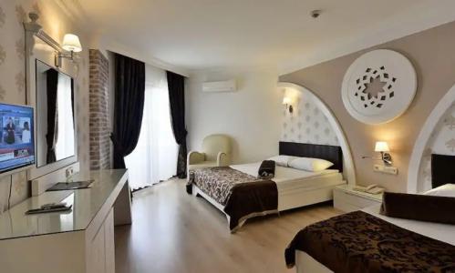 Side Royal Paradise - 40