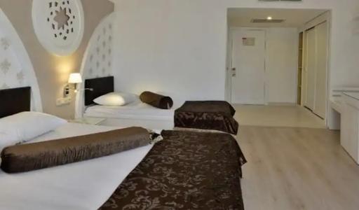 Side Royal Paradise - 54