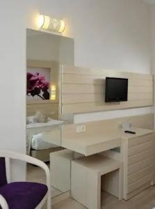 Seaden Corolla - 101