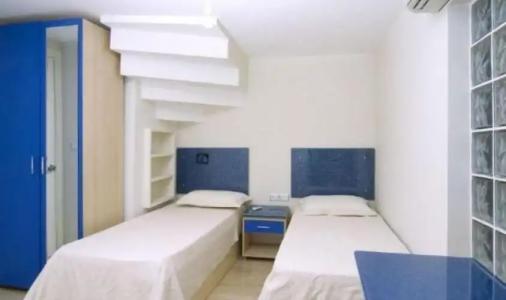 Side Garden Residence - 65