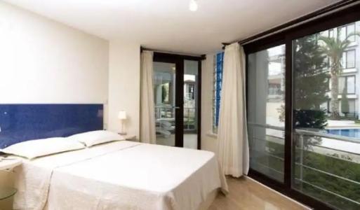 Side Garden Residence - 18