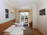 3 Bedrooms Apartment