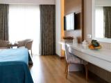 Standard Double room with partial sea view