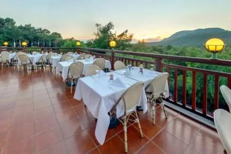 Montana Pine Resort - All Inclusive - 36