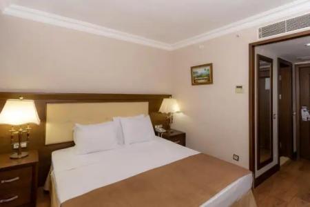 Latanya Park Resort - 104