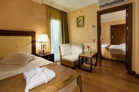 Latanya Park Resort - 114