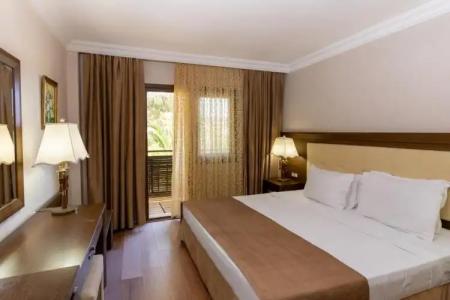 Latanya Park Resort - 106