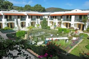 Izer Hotel Beach Club, Torba