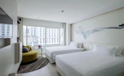 Centara Watergate Pavillion Bangkok - SHA Extra Plus Certified - 6