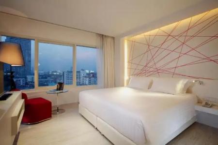 Centara Watergate Pavillion Bangkok - SHA Extra Plus Certified - 37