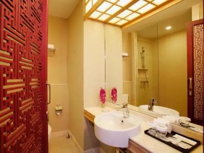 The Quarter Hualamphong by UHG - 35