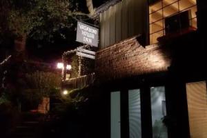 The Vagabond's House Boutique Inn & Spa Studio, Carmel