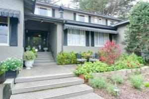 Sandpiper Inn, Carmel
