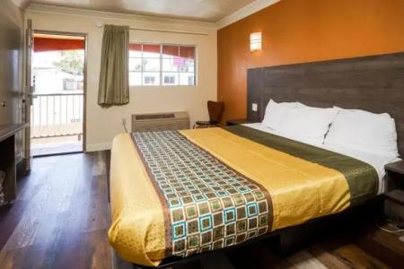 Economy Inn Hollywood - 14