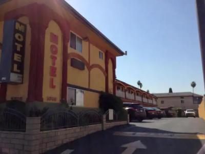 Economy Inn Hollywood - 3