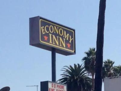 Economy Inn Hollywood - 4