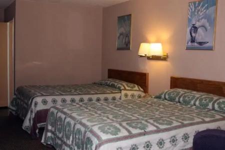 Hollywood La Brea Inn - 28