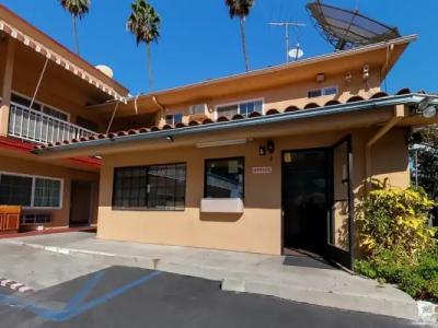 Hollywood La Brea Inn - 25