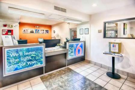 Motel 6-Mammoth Lakes, CA - 1