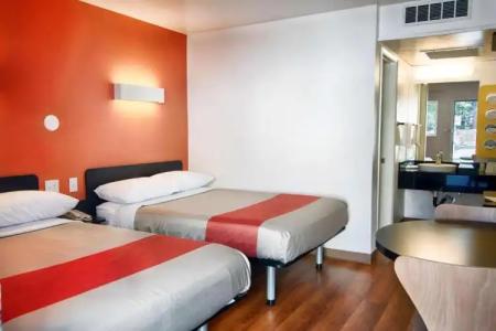 Motel 6-Mammoth Lakes, CA - 49