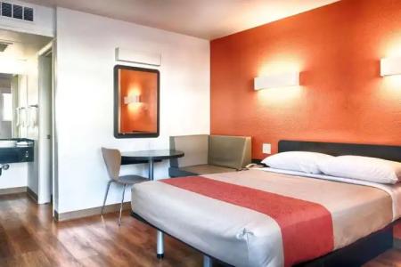 Motel 6-Mammoth Lakes, CA - 42